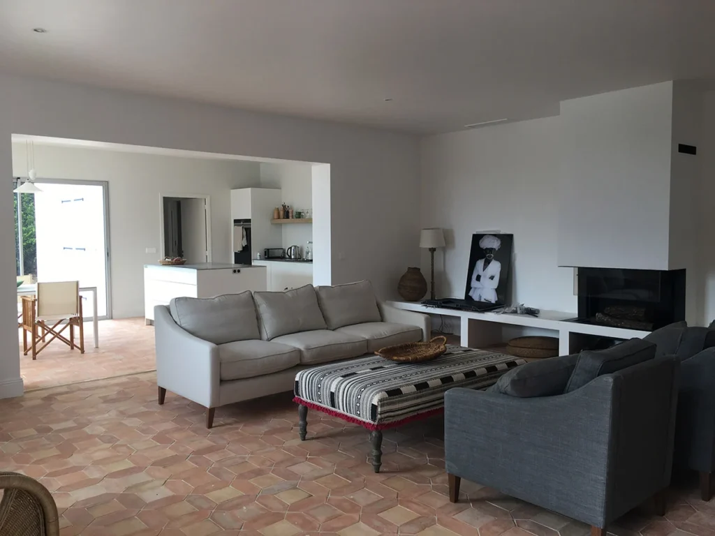 EXTENSION ROQUEFORT LES PINS