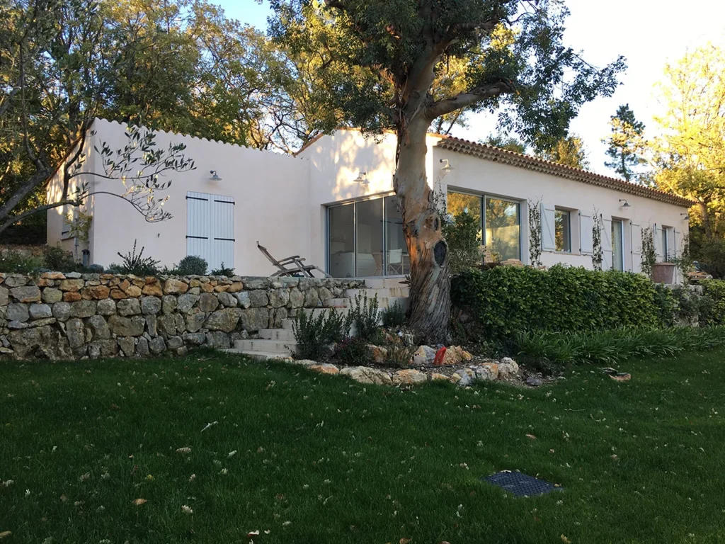 EXTENSION ROQUEFORT LES PINS