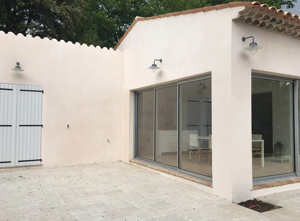 EXTENSION ROQUEFORT LES PINS