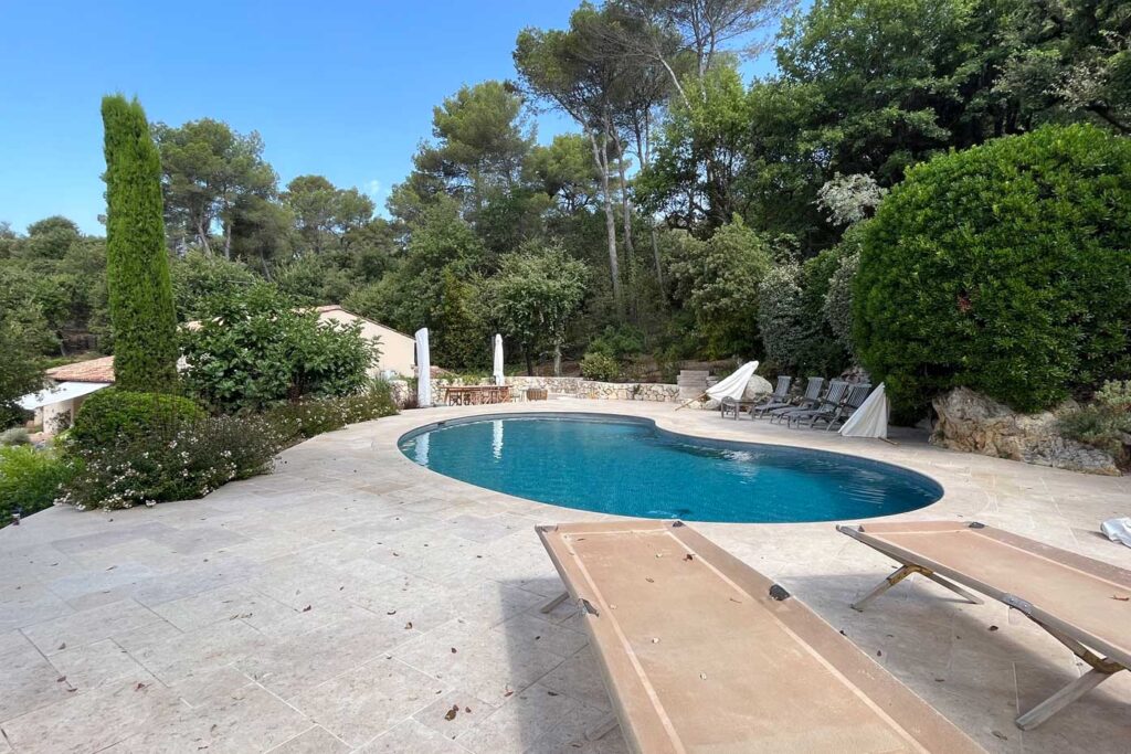 PISCINE H OPIO
