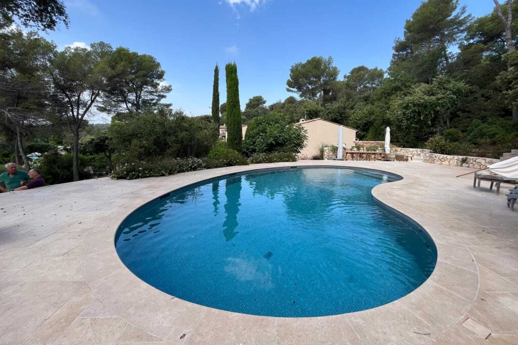 PISCINE H OPIO